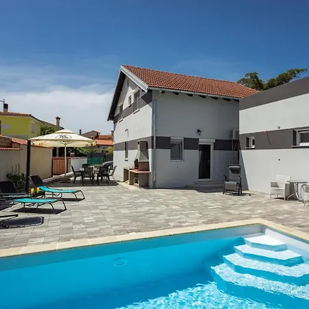 Holiday Damjan Holiday home