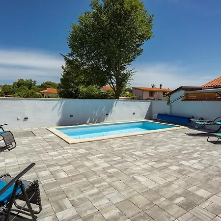 Holiday Damjan Holiday home